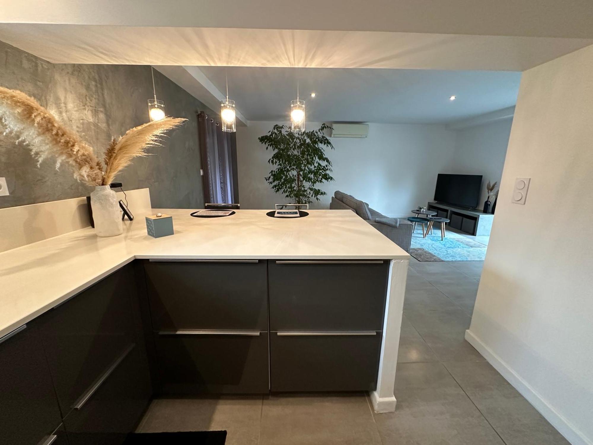 Maison Contemporaine Avec Piscine Privee Chauffee, Entre Plages Et Provence, Borne 11 Kw Istres Exteriör bild