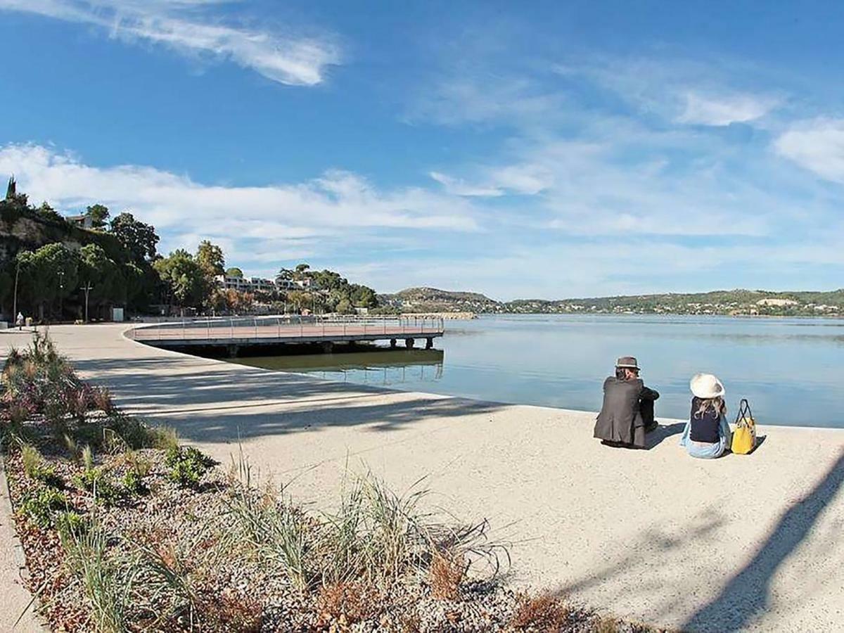 Maison Contemporaine Avec Piscine Privee Chauffee, Entre Plages Et Provence, Borne 11 Kw Istres Exteriör bild